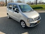 Opel Agila 1.2-16V ESSENTIA