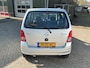Opel Agila 1.2-16V ESSENTIA