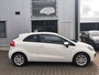 Kia Rio 1.1 CRDi motorschade