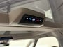 Volkswagen Multivan 1.4 eHybrid Energetic 7p. PANO/LEER+MASSAGE/ADAPTIVE-ONDERSTEL/H&K/HEAD-UP/KEYLESS/EL.SCHUIFDEUREN/SFEER/ACC/CAMERA/PRIVACY/EL.A.KLEP/INDIUMGRAU METALLIC/VOLLEDIG VW DEALER HISTORIE