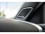 Volkswagen T-Roc 1.5 eTsi R-Line First Edition Pano/360/Trekhaak/HUD