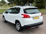 Peugeot 2008 1.2 VTi Allure ECC Audio-CD/Navi LMV 16" Sportstoelen ESP LED Cruise Leder/Stof PDC Trekhaak Dealeronderhoud Nw Apk!