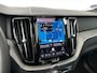 Volvo XC60 T6 398PK Recharge Ultra Dark| Pano| Luchtvering| HUD| 360Camera
