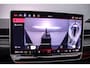 Volkswagen ID.7 Tourer Pro S Limited Edition 86 kWh 286pk Automaat, Trekhaak, Panoramadak, Harman Kardon, Adaptive cruise control, 360 camera, Stoelverwarming, Stuurverwarming, Head-up display, Dodehoeksensoren, Navigatie, App-connect