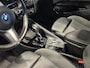 BMW X1 xDrive25e High Executive M-Sport | Panorama | 19" | HUD | Trekhaak | Camera | Stoelverwarming