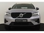 Volvo XC40 B4 (M-HYBRID) PLUS DARK -HARMAN/KARDON|CAMERA|ADAP.CRUISE|POWER-SEATS|VERW.VOORRUIT|TREKHAAK|19"
