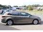 Toyota Corolla Touring Sports Hybrid 140 Active NL-AUTO 1E EIGENAAR CAMERA APPLE/ANDROID AD-CRUISE DAB+ LM-VELGEN