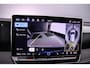 Volkswagen Tiguan 1.5 eHybrid Life Edition 204pk DSG Automaat, Trekhaak, Stoelverwarming, Stuurverwarming, Adaptive cruise control, Dodehoeksensoren, 360 camera, Elektrische achterklep, Parkeersensoren, App-connect