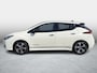 Nissan Leaf Tekna 40 kWh | Trekhaak | Adaptive Cruise | BOSE | 360° | Stoel- & Achterbankverwarming | Dealeronderhouden | Apple CarPlay & Android Auto | Navigatie |