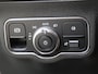 Mercedes-Benz B-klasse 180 Business Solution AMG Parkeercamera / Nightpakket / Sfeerverlichting / Stoelverwarming /