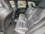 Volvo XC60 T6 AWD 350PK Plug-in hybrid R-Design | Longe Range | Luchtvering | Trekhaak | HUD | BLIS | Pano | H&K |