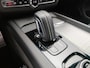 Volvo XC60 T6 AWD 350PK Plug-in hybrid R-Design | Longe Range | Luchtvering | Trekhaak | HUD | BLIS | Pano | H&K |
