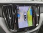 Volvo XC60 T6 AWD 350PK Plug-in hybrid R-Design | Longe Range | Luchtvering | Trekhaak | HUD | BLIS | Pano | H&K |