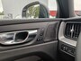 Volvo XC60 T6 AWD 350PK Plug-in hybrid R-Design | Longe Range | Luchtvering | Trekhaak | HUD | BLIS | Pano | H&K |