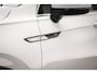 Volkswagen Tiguan 1.5 TSI R-Line Business | IQ LIGHT | PANORAMADAK | SFEERVERLICHTING | DAB | APP CONNECT | CAMERA | 20"