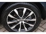 Volvo V40 Cross Country 1.5 T3 Dynamic Edition Volvo V40 Cross Country 1.5 T3 Edition | Prive Lease v.a. €630 per mnd | Keyless Entry | LED | Parkeersensoren | Stoel verwarming | High Performance audio |