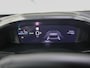 Peugeot e-2008 Allure 50kWh | Accu 100%| Navigatie | 1ste eigenaar | AppleCarplay/Android Auto | Armsteun | 17"LMV | AUTOMAAT | Keyless | Cruise Control | Climate Control | FULL LED | Isofix | Parkeersensoren | Privacy Glass |