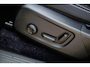 Volvo EX40 Single Motor Ext. Range Ultra Black Edition | Europa | Harman Kardon audio | 20" | Schuif-/kanteldak | Getint Glas | Elektrische stoelverstelling | Nubuck bekleding | Adaptive Cruise Control | Dodehoekdetectie |