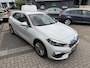 BMW 1-Serie 118i 136PK 'F1'EDITION : REDBULL-VOL LEER/LED/ APPCARPLAY/NAVI/P-CAM/CLIMA/STOEL-STUUR VERW./2XPDC/HIFI/NL AUTO/KM = NAP