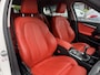 BMW 1-Serie 118i 136PK 'F1'EDITION : REDBULL-VOL LEER/LED/ APPCARPLAY/NAVI/P-CAM/CLIMA/STOEL-STUUR VERW./2XPDC/HIFI/NL AUTO/KM = NAP