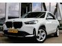 BMW X1 (u11) XDRIVE25e 245PK PHEV EXECUTIVE Navi | SOH 96% | Camera | Cruise | Clima | 18 Inch Lm | Elekt. achterklep | Widescreen | Dab | Led |