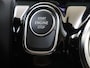 Mercedes-Benz A-klasse 250 e Business Solution AMG Panoramadak / Head-up / Memory Seats / 360 Camera / 19'' Multispaak /
