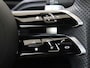 Mercedes-Benz A-klasse 250 e Business Solution AMG Panoramadak / Head-up / Memory Seats / 360 Camera / 19'' Multispaak /