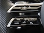 Mercedes-Benz A-klasse 250 e Business Solution AMG Panoramadak / Head-up / Memory Seats / 360 Camera / 19'' Multispaak /