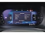Volvo V60 T6 Recharge AWD Essential - IntelliSafe Assist - Parkeercamera achter - Verwarmde voorstoelen, stuur & achterbank - Parkeersensoren voor & achter - Extra getint glas - 18' LMV