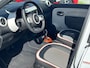 Renault Twingo Z.E. R80 Série Limitée Vibes SoH 93,8% | Carplay | Camera | Cruise Control | Half Leder