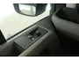 Volkswagen Crafter 2.0 TDI L3H2 140PK | Airco | Camera | Cruise | 3 Zits | Carplay | Trekhaak