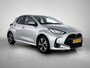 Toyota Yaris 1.5 Hybrid 115 Dynamic | Parkeersensoren V+A | Blindspot | Stuur-Stoelverwarming |