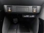 Toyota Yaris 1.5 Hybrid 115 Dynamic | Parkeersensoren V+A | Blindspot | Stuur-Stoelverwarming |