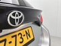 Toyota Yaris 1.5 Hybrid 115 Dynamic | Parkeersensoren V+A | Blindspot | Stuur-Stoelverwarming |