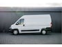 Opel Movano L2H2 | 140PK | 3-Zits | Camera | Carplay | Cruise | Climate | Trekhaak