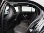 Mercedes-Benz A-klasse 180 Aut. AMG Business Solution | Panoramadak | Sfeerverlichting | Memory | Carplay | Stoelverwarming | Led Verlichting | Camera |