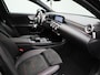 Mercedes-Benz A-klasse 180 Aut. AMG Business Solution | Panoramadak | Sfeerverlichting | Memory | Carplay | Stoelverwarming | Led Verlichting | Camera |