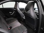 Mercedes-Benz A-klasse 180 Aut. AMG Business Solution | Panoramadak | Sfeerverlichting | Memory | Carplay | Stoelverwarming | Led Verlichting | Camera |