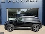 Peugeot 3008 1.6 HYbrid4 300 PK GT Pack Business | Trekhaak 1250KG | 4-Wielaandrijving | Plug-In Hybride | Panoramisch Schuif-/Kanteldak | FOCAL Premium Audio | Night Vision | Stoelverwarming | Keyless Pakket | 360 Graden Camera | Dode Hoek Detectie | Digitaal Dashboard |