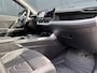 Jeep Compass First Edition 74kWh | 1ste eigenaar | LEER | Glazen dak | Warmtepomp | Camera |  Dodehoekdetectie | AUTOMAAT