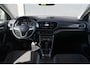 Volkswagen T-Cross 1.5 TSI Style DSG7 - Carplay - Adaptive Cruise - DAB - LED - Stoelverwarming - Camera - Trekhaak - Rijklaar
