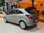 Opel Corsa 1.4-16V Design Edition|NL|NAP|CarPlay|LED|Stoel+Stuurverw.|Kleppensysteem|Rijklaar