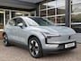 Volvo EX30 EXTENDED CORE 69 KWH / Trekhaak / Camera / BOVAG garantie