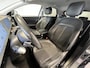 Hyundai Ioniq 5 Connect+ 73kWh Afn. Trekhaak | Navigatie/Android/Apple Carplay | LM Velgen 19" | Voorstoelen Verwarmd | Cruise Control Adaptief | Lederen Bekleding | Warmtepomp | Airco |