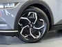 Hyundai Ioniq 5 Connect+ 73kWh Afn. Trekhaak | Navigatie/Android/Apple Carplay | LM Velgen 19" | Voorstoelen Verwarmd | Cruise Control Adaptief | Lederen Bekleding | Warmtepomp | Airco |