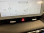 Hyundai Ioniq 5 Connect+ 73kWh Afn. Trekhaak | Navigatie/Android/Apple Carplay | LM Velgen 19" | Voorstoelen Verwarmd | Cruise Control Adaptief | Lederen Bekleding | Warmtepomp | Airco |
