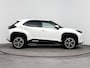 Toyota Yaris Cross 1.5 Hybrid Executive | Dodehoek detectie | Stoelverwarming | Head-up display | JBL | Apple Carplay / Android Auto | Parkeersensoren voor/achter | 18 inch