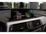 BMW 3-Serie Touring 318i Corporate Lease Executive | M Sport pakket | Stoelverwarming | LED | Navigatie Professional | Bluetooth | Sportstoelen | M-sportstuur | PDC | Shadow Line