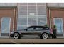 BMW 3-Serie Touring 318i Corporate Lease Executive | M Sport pakket | Stoelverwarming | LED | Navigatie Professional | Bluetooth | Sportstoelen | M-sportstuur | PDC | Shadow Line