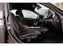 BMW 3-Serie Touring 318i Corporate Lease Executive | M Sport pakket | Stoelverwarming | LED | Navigatie Professional | Bluetooth | Sportstoelen | M-sportstuur | PDC | Shadow Line